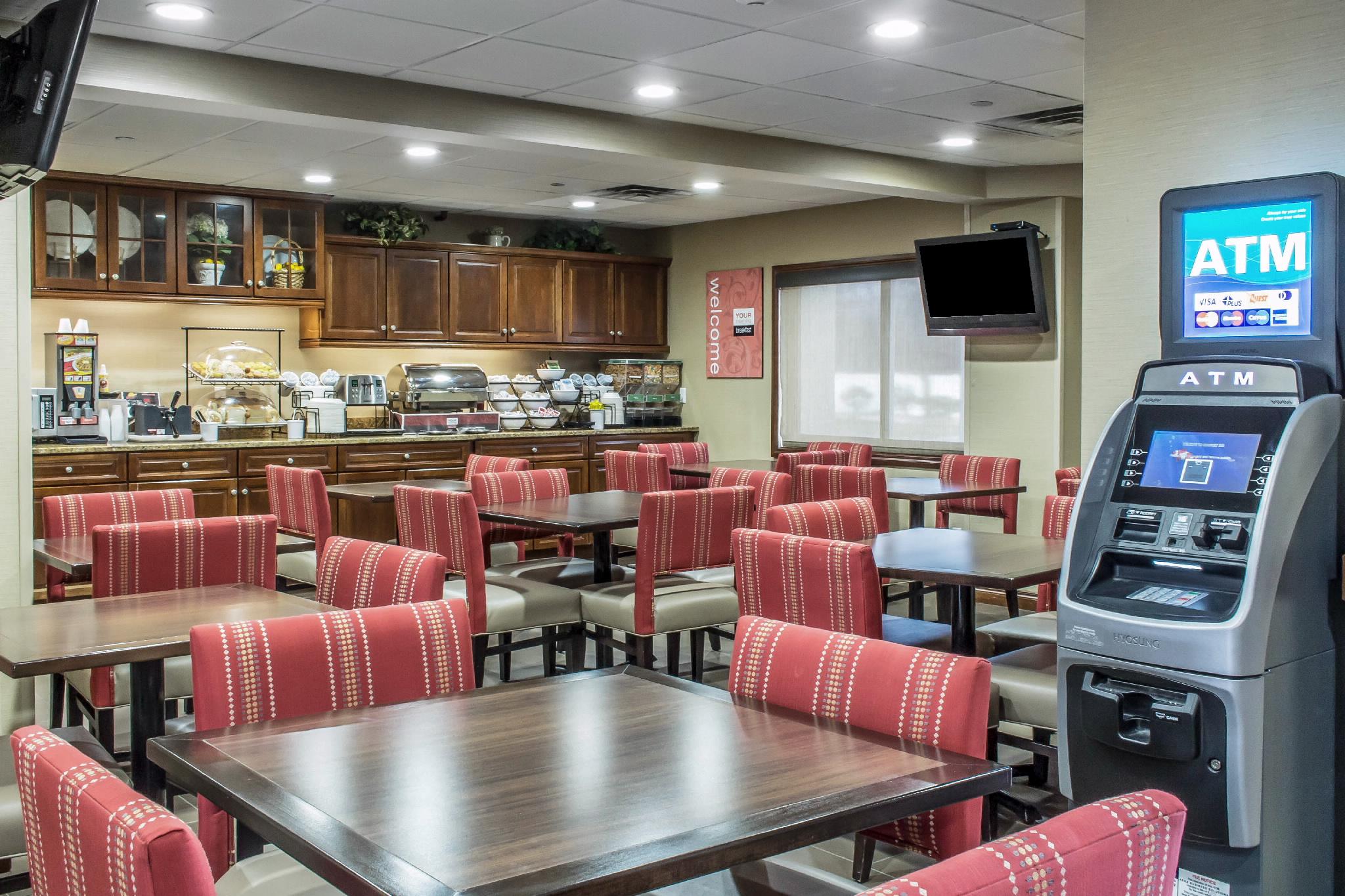 Comfort Inn Medford-Long Island Exteriör bild