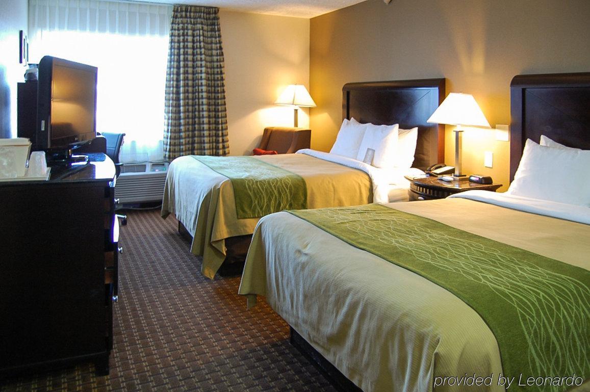 Comfort Inn Medford-Long Island Exteriör bild